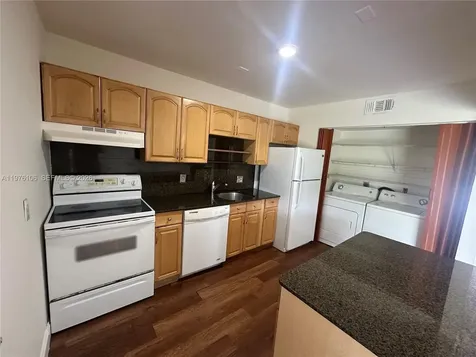 3033 NW 68th Street Fort Lauderdale FL 33309