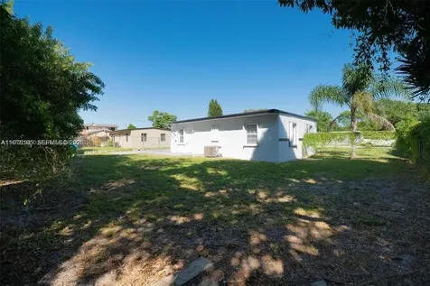 2410 NW 159th Terrace Miami Gardens FL 33054
