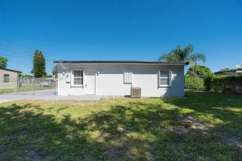 2410 NW 159th Terrace Miami Gardens FL 33054