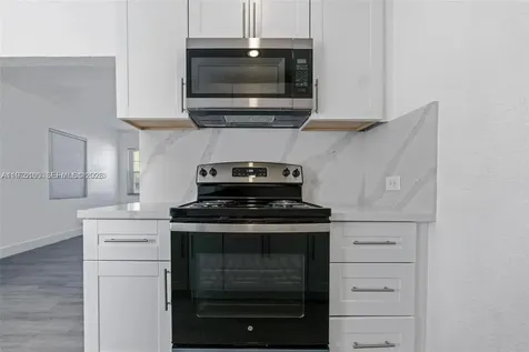 2410 NW 159th Terrace Miami Gardens FL 33054