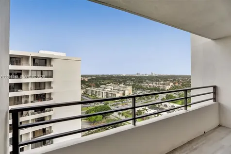 2500 Parkview Drive Hallandale Beach FL 33009