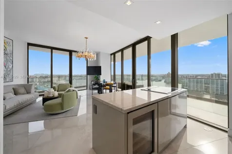 18975 Collins Avenue Sunny Isles Beach FL 33160