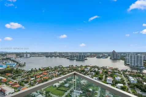 18975 Collins Avenue Sunny Isles Beach FL 33160
