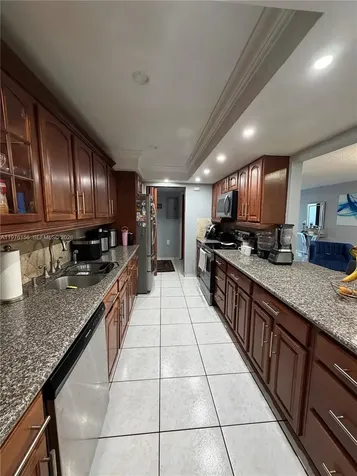 8408 NW 8th Street Miami FL 33126