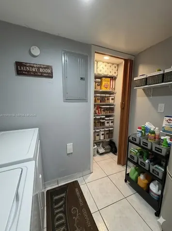 8408 NW 8th Street Miami FL 33126