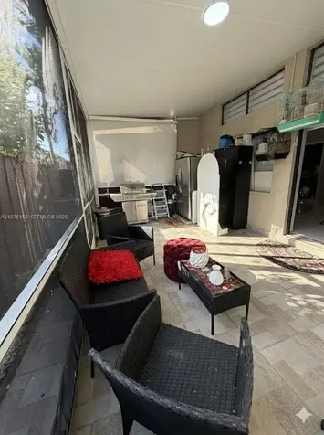 8408 NW 8th Street Miami FL 33126