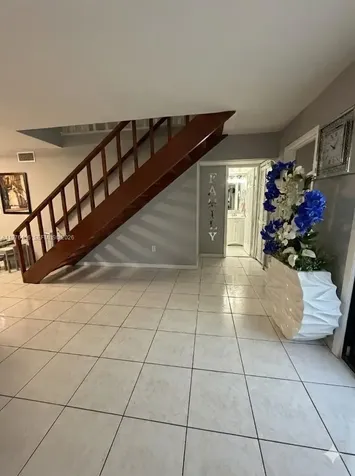 8408 NW 8th Street Miami FL 33126