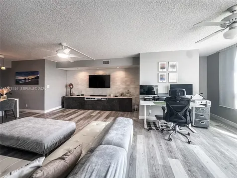 2766 S Carambola Circle S Coconut Creek FL 33066