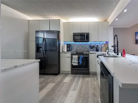 2766 S Carambola Circle S Coconut Creek FL 33066