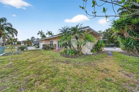 14040 SW 83rd Court Palmetto Bay FL 33158