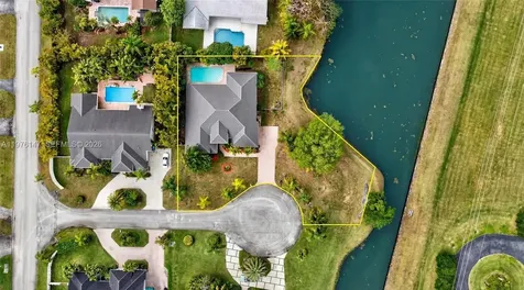 14040 SW 83rd Court Palmetto Bay FL 33158