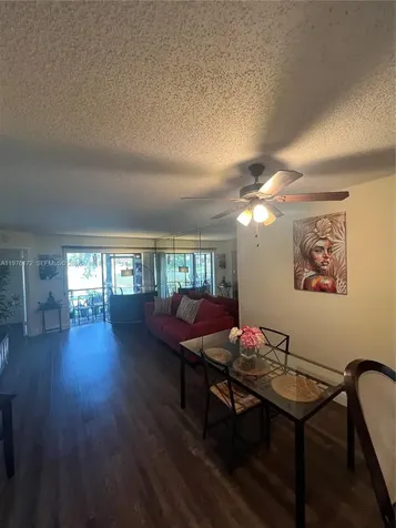 5533 Courtyard Drive Margate FL 33063