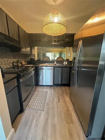 5533 Courtyard Drive Margate FL 33063