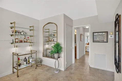 180 Isle Of Venice Drive Fort Lauderdale FL 33301