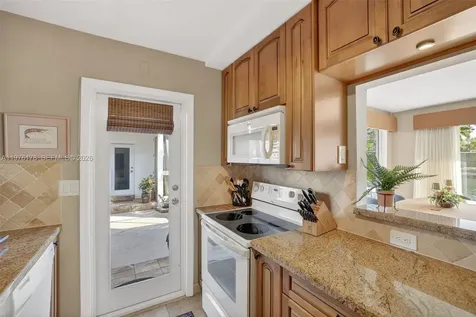 180 Isle Of Venice Drive Fort Lauderdale FL 33301