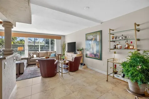 180 Isle Of Venice Drive Fort Lauderdale FL 33301