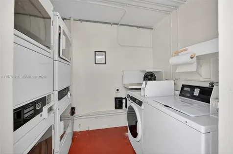 180 Isle Of Venice Drive Fort Lauderdale FL 33301