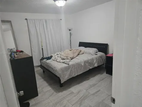 1185 W 27th Street Hialeah FL 33010