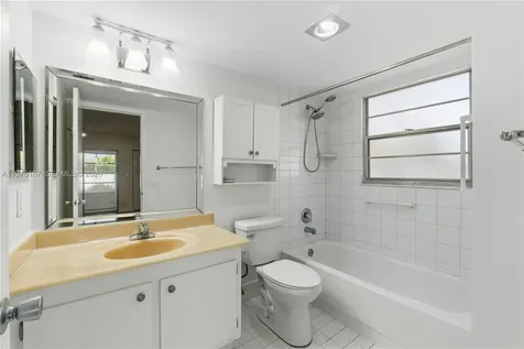 1901 Bermuda Circle Coconut Creek FL 33066