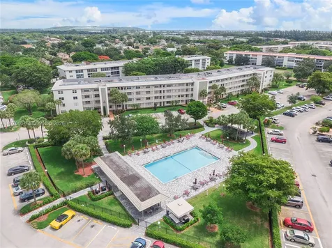 1901 Bermuda Circle Coconut Creek FL 33066