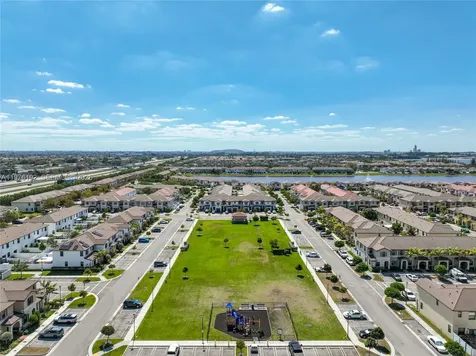 10589 W 33rd Lane Hialeah FL 33018