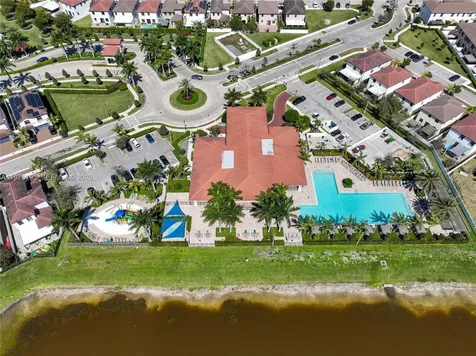 10589 W 33rd Lane Hialeah FL 33018