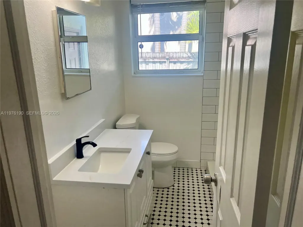 630 NE 15th Court Fort Lauderdale FL 33304
