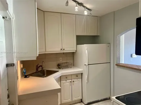 630 NE 15th Court Fort Lauderdale FL 33304