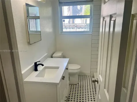 630 NE 15th Court Fort Lauderdale FL 33304