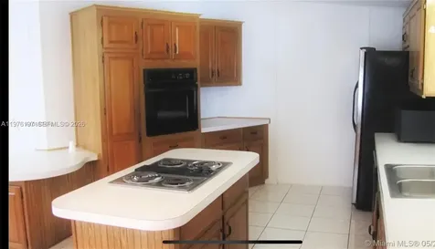 19800 SW 180 Avenue #320 Miami FL 33187