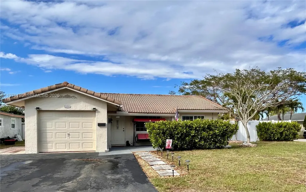 6605 NW 76th Street Tamarac FL 33321
