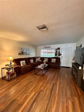 6605 NW 76th Street Tamarac FL 33321