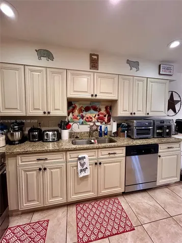 6605 NW 76th Street Tamarac FL 33321