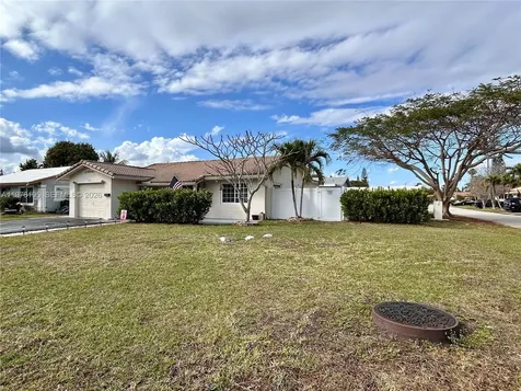 6605 NW 76th Street Tamarac FL 33321