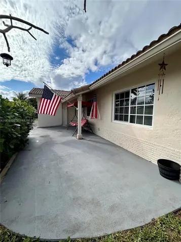 6605 NW 76th Street Tamarac FL 33321