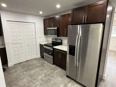 11801 SW 180th Street Miami FL 33177