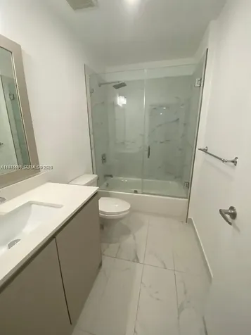 2561 NE 193rd Street Miami FL 33180