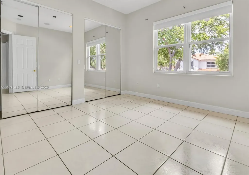 1547 Mariner Way Hollywood FL 33019