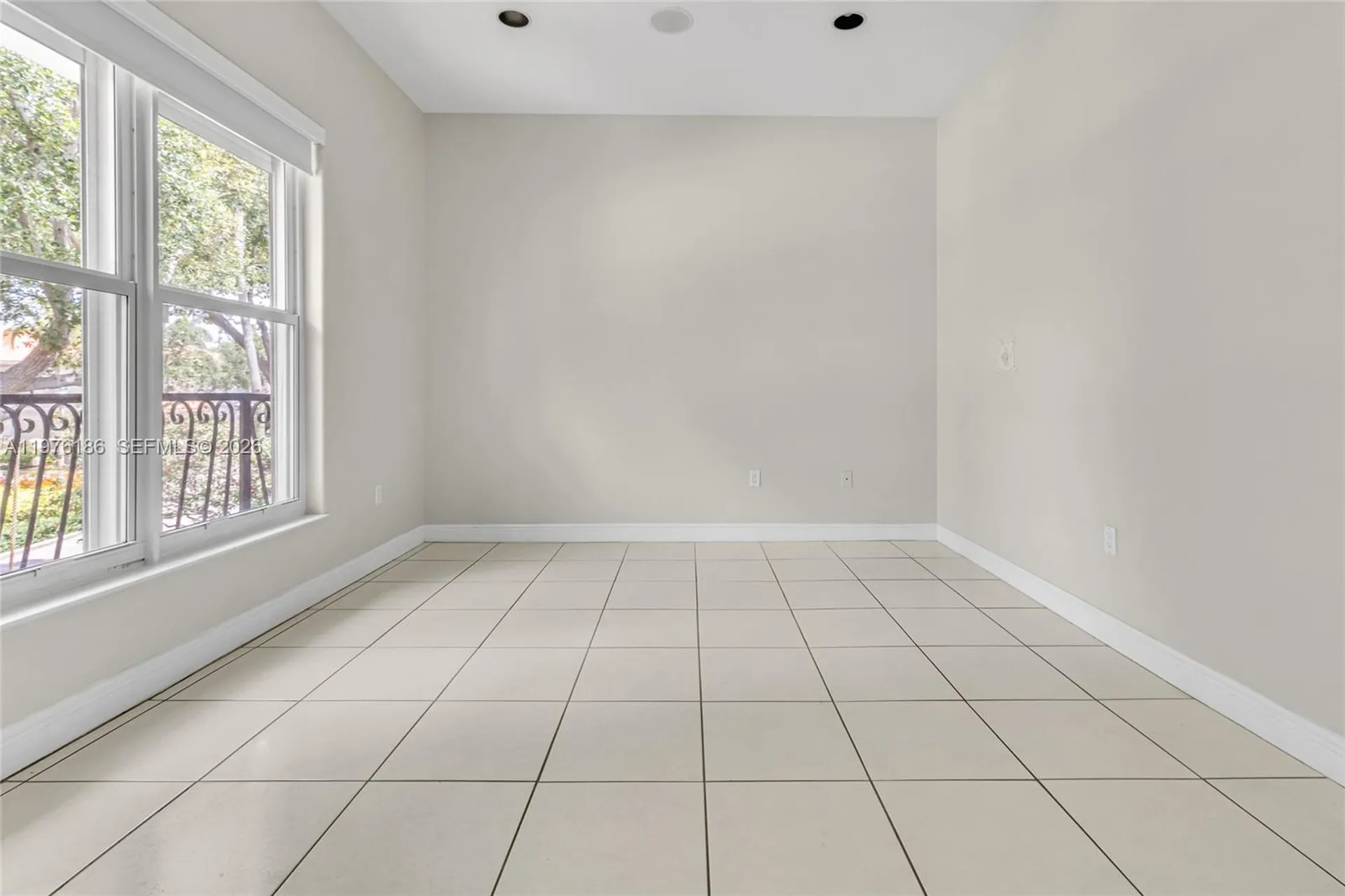 1547 Mariner Way Hollywood FL 33019