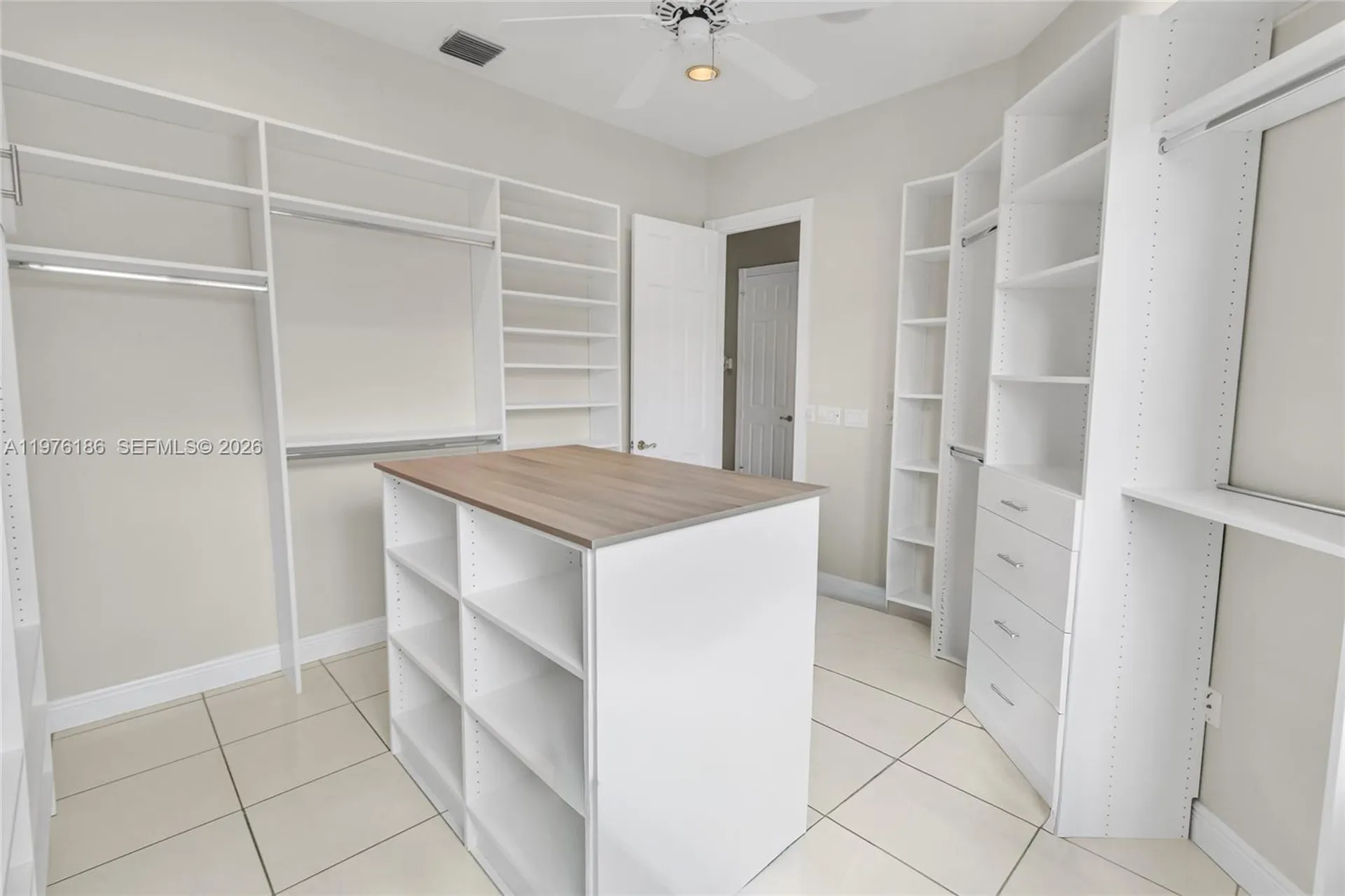 1547 Mariner Way Hollywood FL 33019