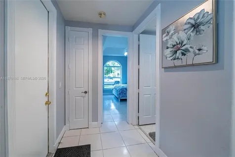 1547 Mariner Way Hollywood FL 33019