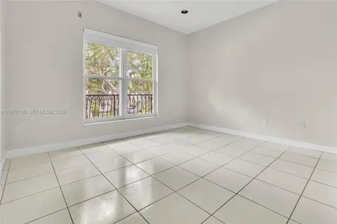 1547 Mariner Way Hollywood FL 33019