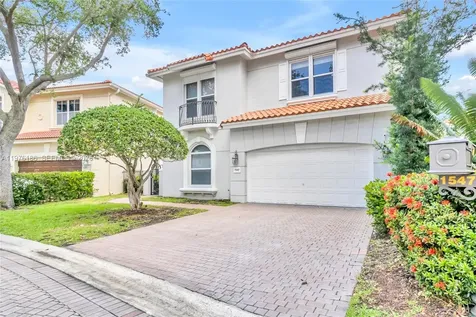 1547 Mariner Way Hollywood FL 33019