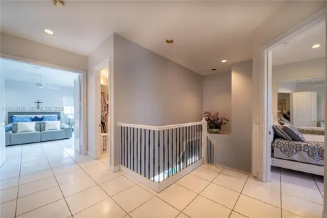 1547 Mariner Way Hollywood FL 33019