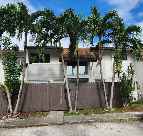 11321 SW 65th Street Miami FL 33173