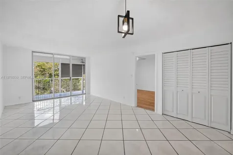 3141 NW 47th Terrace Lauderdale Lakes FL 33319