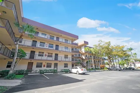 3141 NW 47th Terrace Lauderdale Lakes FL 33319