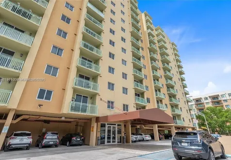 3500 Coral Way Miami FL 33145