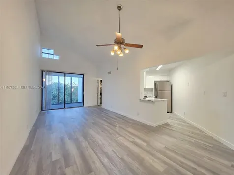 210 Lake Pointe Drive Oakland Park FL 33309