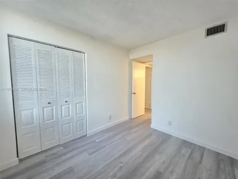 210 Lake Pointe Drive Oakland Park FL 33309